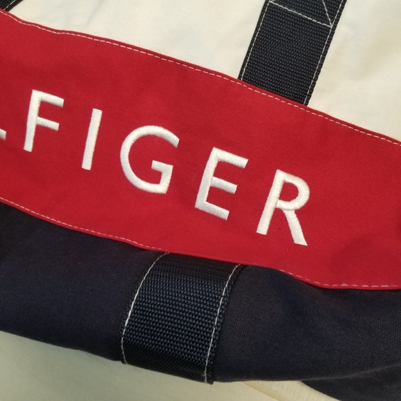 Vintage Tommy Hilfiger Big Flag Logo Spell Out Duffle Bag - Picture 2 of 10